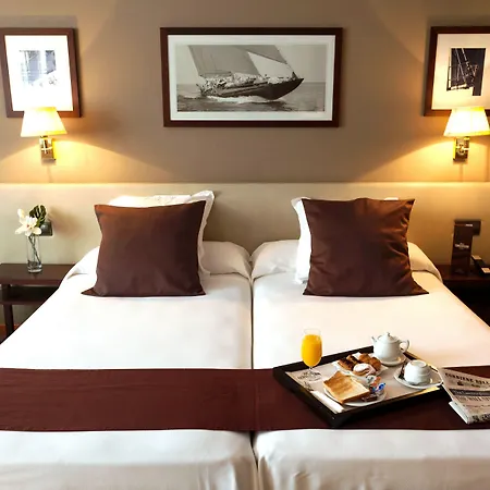 Conqueridor 4* Валенсия