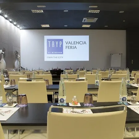 Port Feria 4* ולנסיה