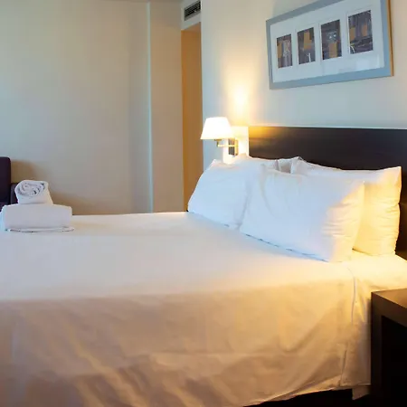 Port Feria 4* ולנסיה