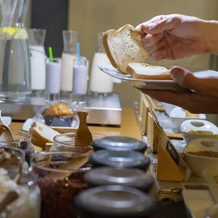 Petit Palace Ruzafa 3*