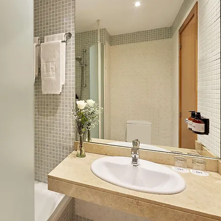 ホテル Nh Ciencias