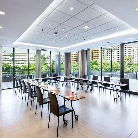 Otel Innside By Melia Oceanic Valensiya