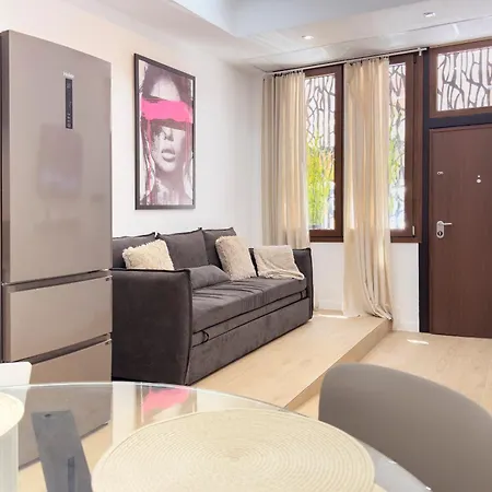 Appartement Singularstays Olimpia *