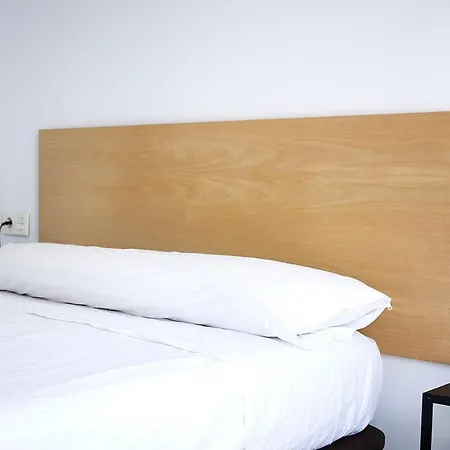 Artes 32-4 - Private Sunny Terrace & 2 Baths