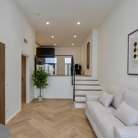 Boutique - One Tower * Valencia