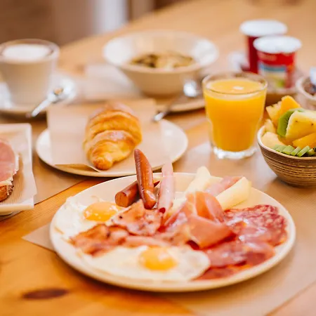 فندق Kramer فالنسيا