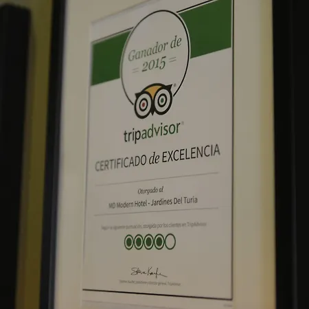 Md Modern - Jardines Hotel