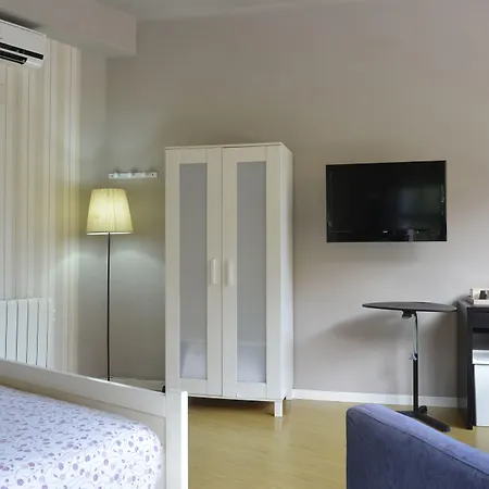 Md Modern - Jardines Hotel *