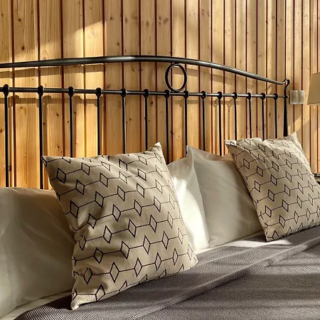 Md Modern - Jardines Hotel