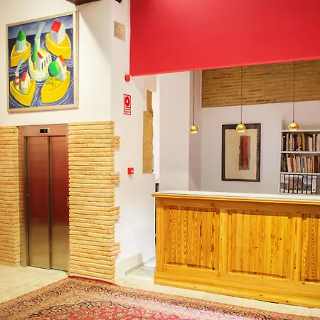 Otel Ad Hoc Carmen 2*