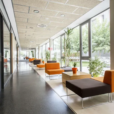 Residencia Universitaria Resa Damia Bonet Lägenhet *