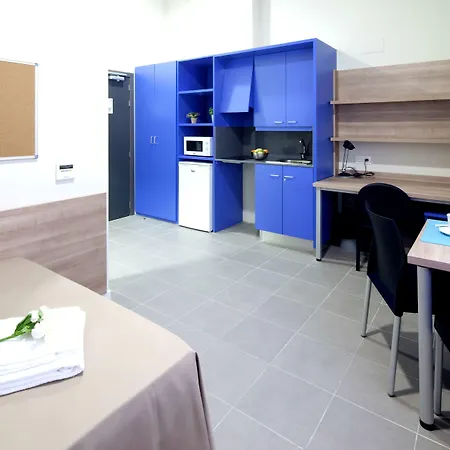 Colegio Mayor La Concepción Hostal *