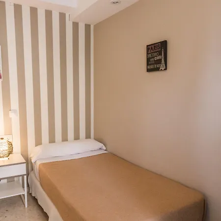 Habitaciones Barra89 بيت ضيافة 2*