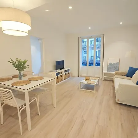 Familiar En Centro - Plaza Ayuntamiento Appartamento