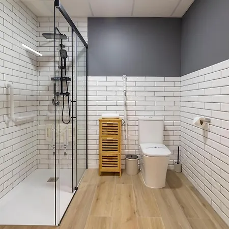 Travel Habitat Nou Mestalla Valensiya