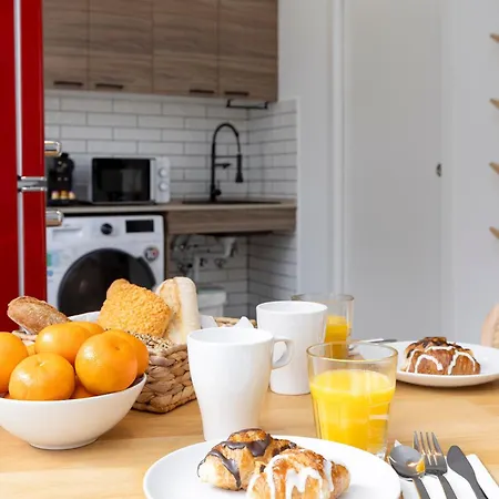 Daire Travel Habitat Nou Mestalla