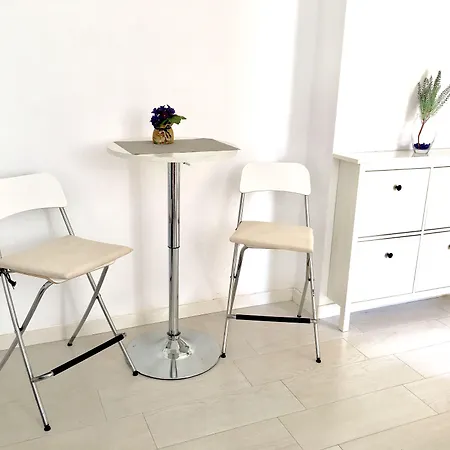 Gasthuis Oyo Duc De Gaeta 3*