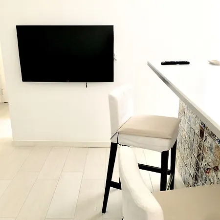 Oyo Duc De Gaeta 3* Valencia