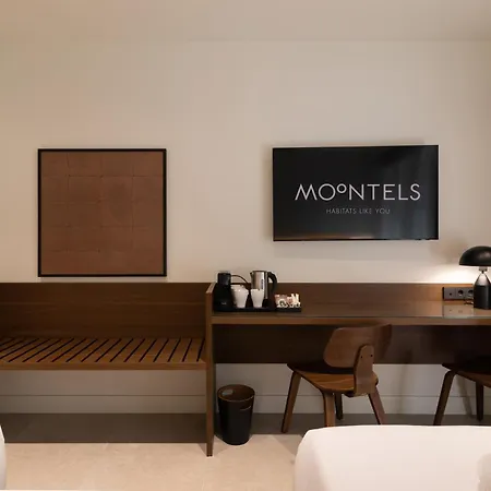 Moontels Colon Valencia