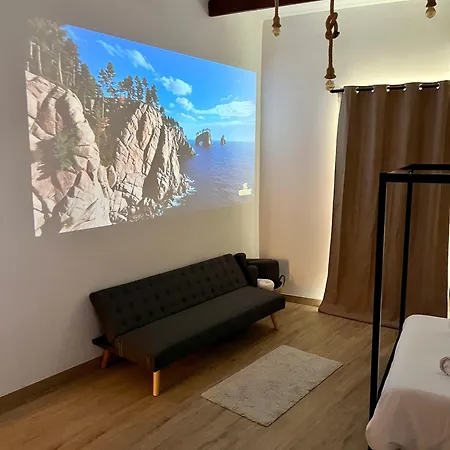 公寓 Acogedor Frente A Plaza De La Iglesia *