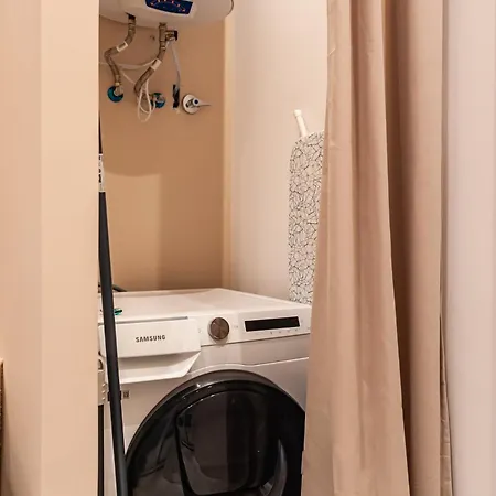 Era Deluxe Oasis 1 Near The Apartment