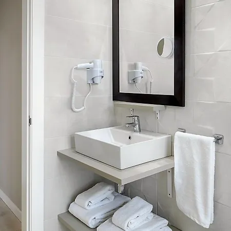 Opera House Hotel Valence