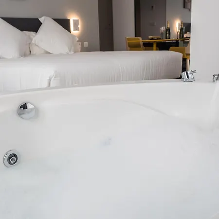 Sercotel Alameda 41 فندق