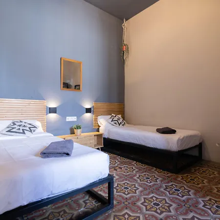 فندق مبيت وإفطار Bird House فالنسيا