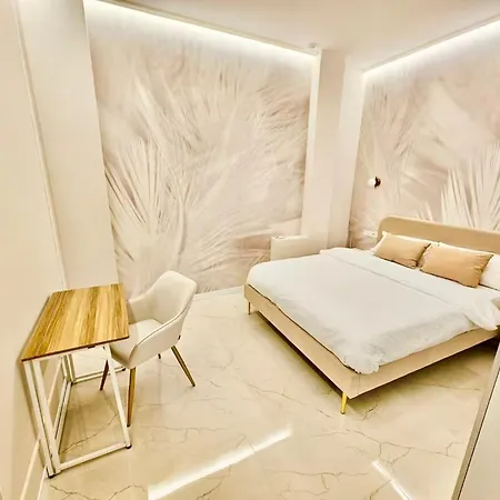 Era Deluxe Near The Of Apartamento