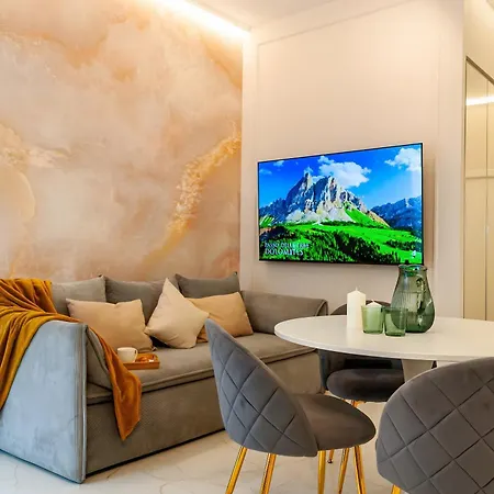 Era Deluxe Near The Of Apartamento