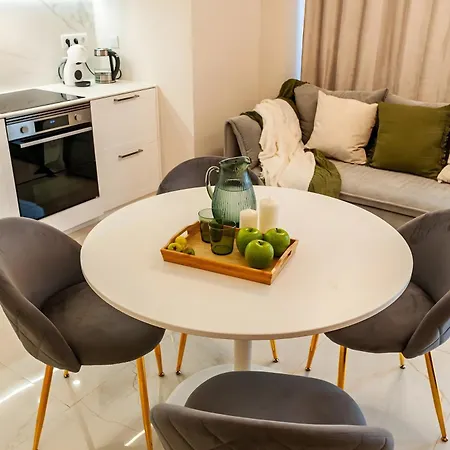 Apartamento Era Deluxe Near The Of