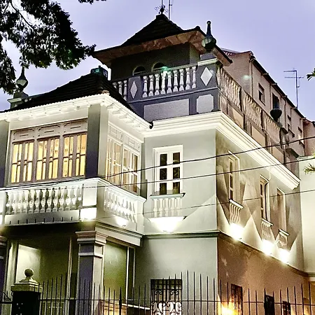 אכסניה The Venue Boutique ולנסיה