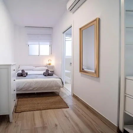 Ruzafa Market 6b * Valencie