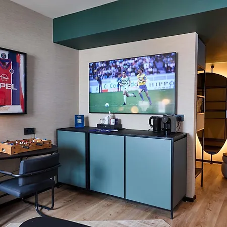 Hotel Novotel Lavant 4*