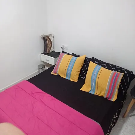 2 En Piso Familiar Compartido * Valencia