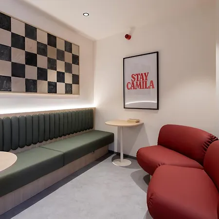 Hostel Camila Valencia