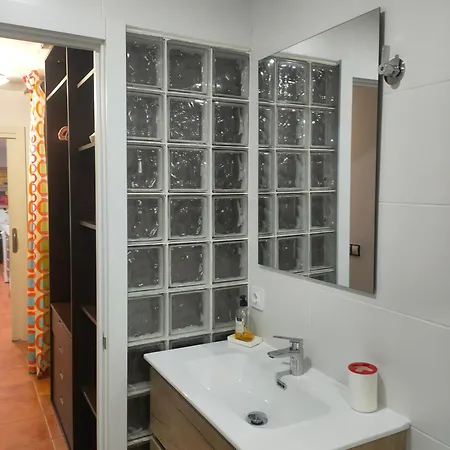 Torres De Quart Tu Casa דירה *