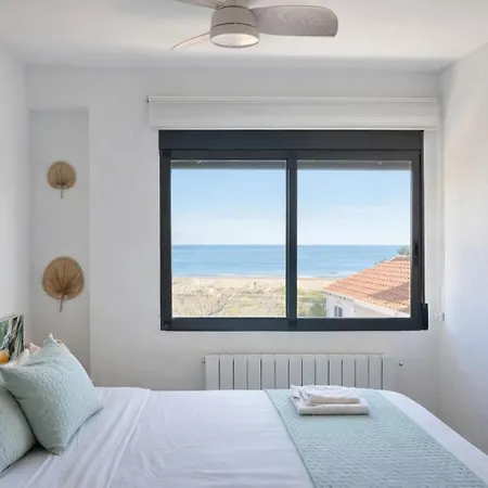 Isola Beachside 公寓