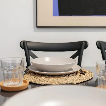 Your Sunny & Spacious Portview