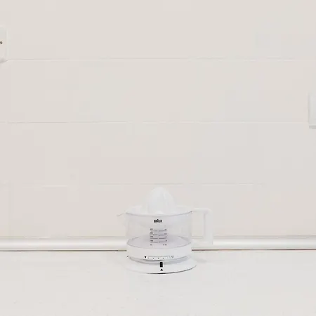 Your Sunny & Spacious Portview Apartment Valencia