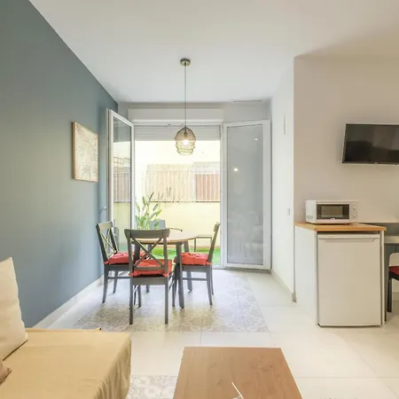 Apartahotel Chic & Comfortable Apartment, Private Terrace Valencia