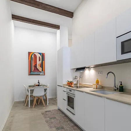 Apartamento Modern & Stylish Close To The