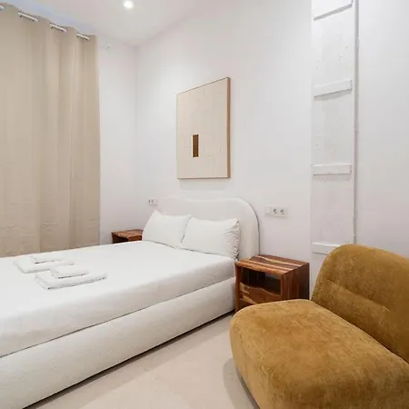 Appartement Vlc Host - Cubells 8 *