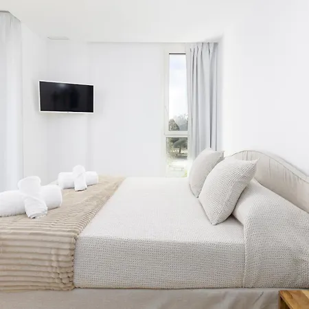 Apartup Port Marina Azura