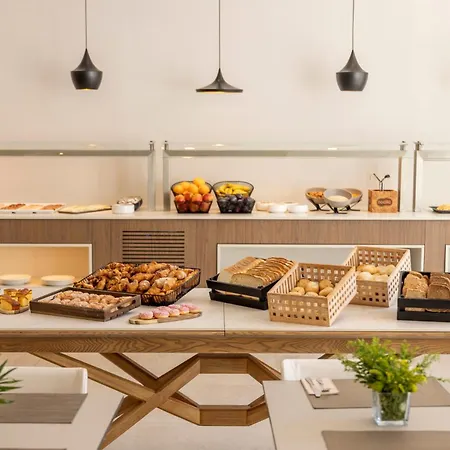 伊鲁尼昂瓦伦西亚3号酒店