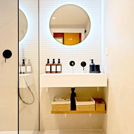 アパート Saristays Luxury Loft