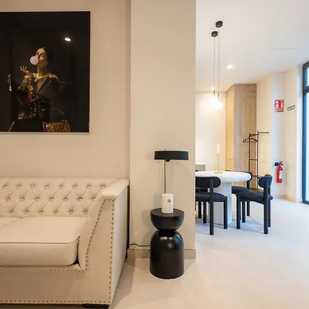 Loft - B 1-6 Smart Access & Urban Calm Apartment Valencia