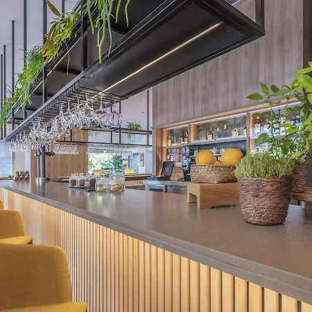 Innside By Melia Valencia Oceanic Otel