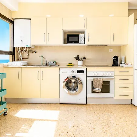 Isola Beachside Apartamento *