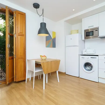 Valencia Home Apartman *